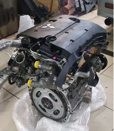 Контрактный двигатель 4B12 для Mitsubishi
